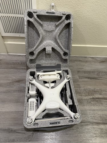 Dji phantom drone - dji, quadcopter